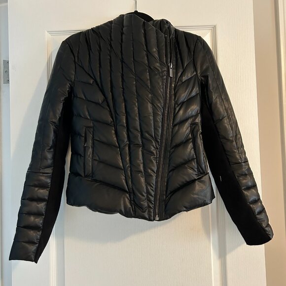 BCBGMAXAZRIA Quilted Faux Leather Hooded Jacket (XS) - Picture 4 of 5